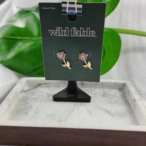 Wild Fable Flower  Earrings